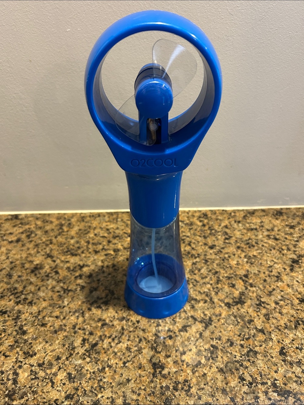 O2Cool Misting Fan Blue